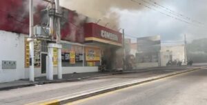 INCENDIO EN EL COMODIN