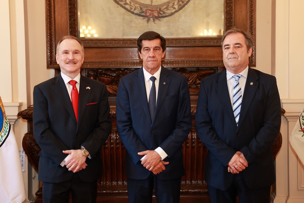 Imagen de la publicación de Carlos Sadir sobre visita del embajador de Estados Unidos, Peter Lamelas, a Jujuy
