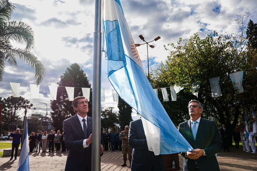 Imagen de la publicación de Carlos Sadir sobre aniversario de San Salvador y cesión de la Plaza Argañaraz