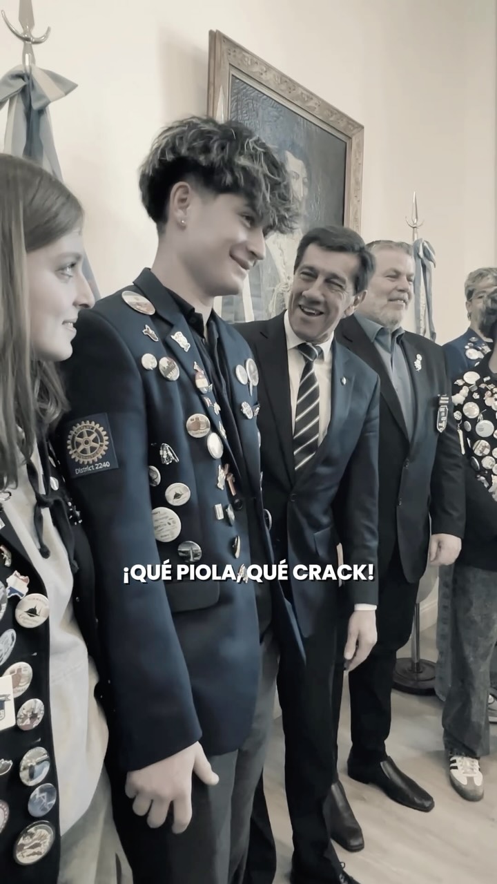 Imagen de la publicación de Carlos Sadir sobre encuentro con jóvenes de programas de intercambio del Rotary Club