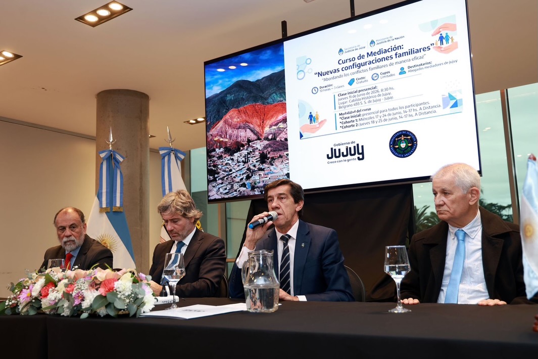Imagen de la publicación de Carlos Sadir sobre presentación del plan de mediación y adhesión de Jujuy al PRONADEM
