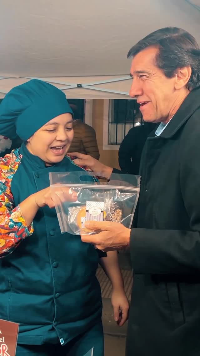 Imagen de la publicación de Carlos Sadir sobre quinta Fiesta Provincial del Alfajor en El Carmen