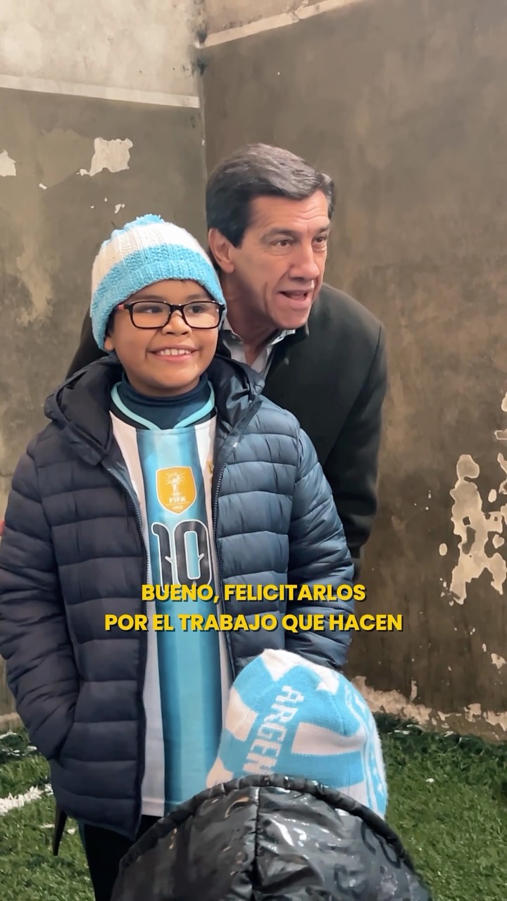 Imagen de la publicación de Carlos Sadir sobre primera escuela de fútbol para niños con autismo en Chijra
