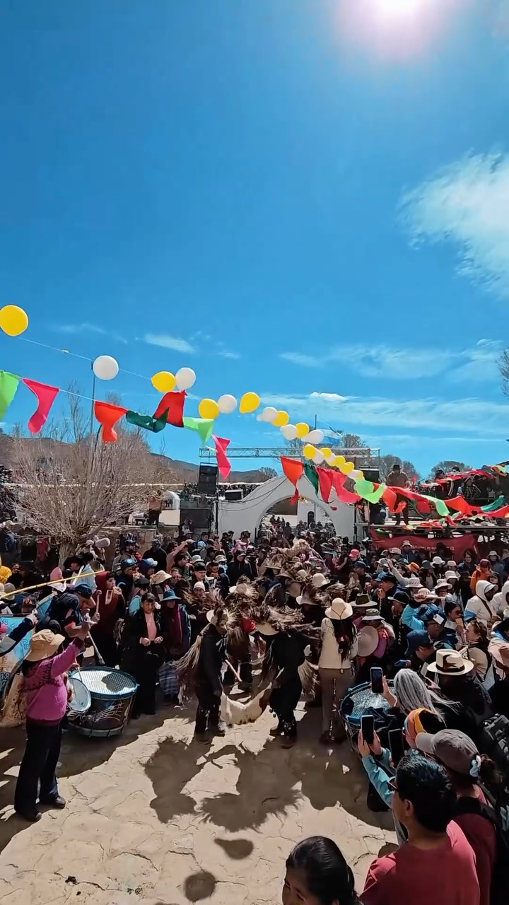 Imagen de la publicación de Carlos Sadir sobre fiestas patronales de Casabindo y tradicional Toreo de la Vincha