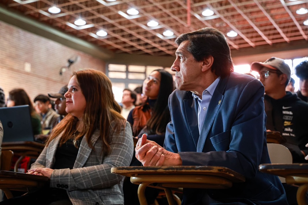 Imagen de la publicación de Carlos Sadir sobre participación de 255 estudiantes en el Torneo Jujeño de Programación