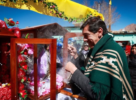 Imagen de la publicación de Carlos Sadir sobre fiestas patronales e inauguración de espacios comunitarios en Liviara