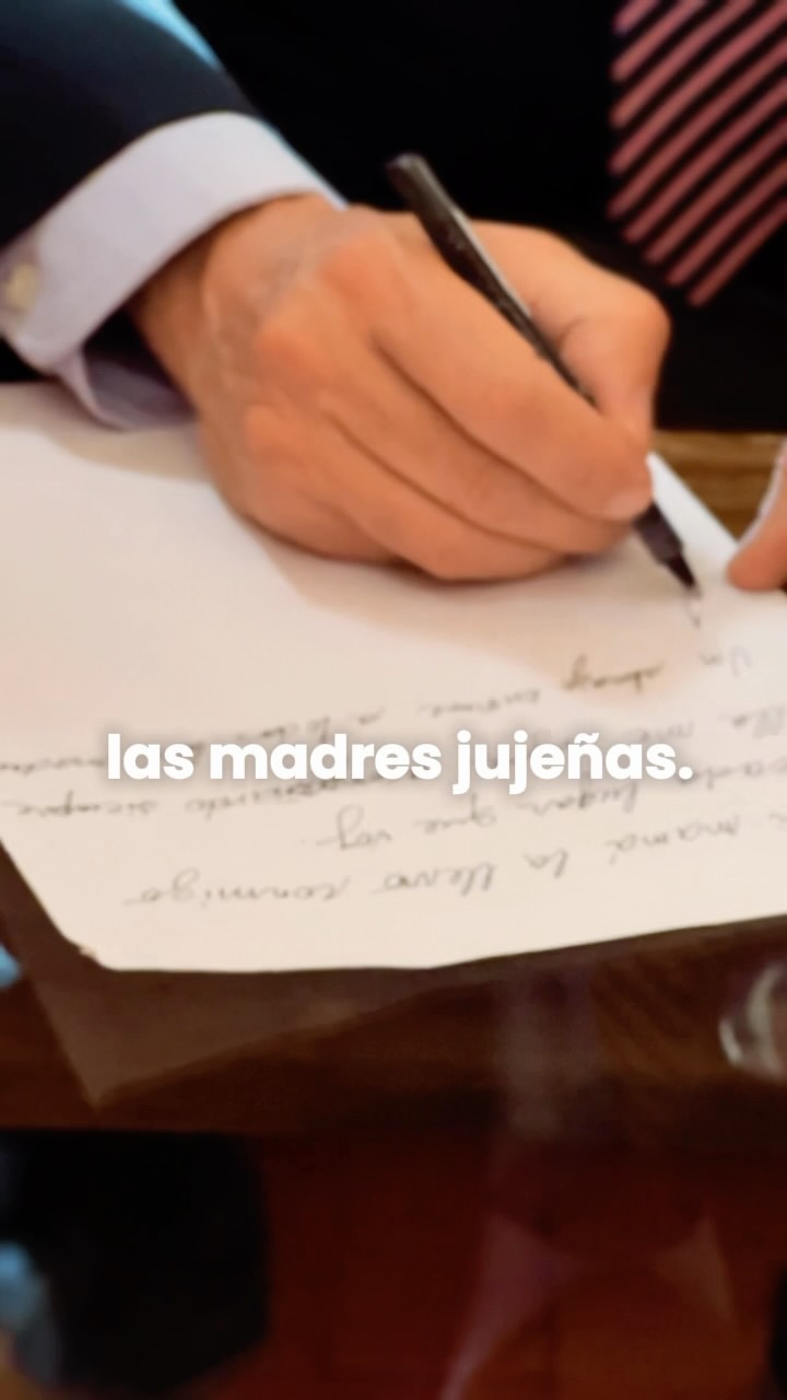 Imagen de la publicación de Carlos Sadir sobre saludo de Carlos Sadir por el Día de la Madre